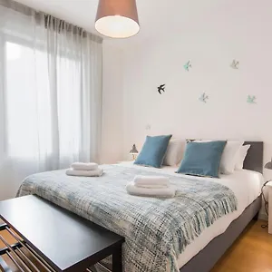 Lovelystay - Family-friendly Downtown Apartment Lisbon